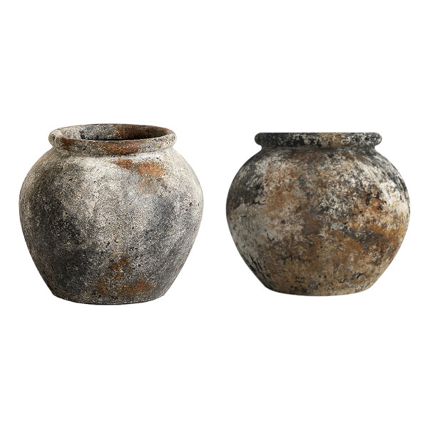 terracotta table vase
